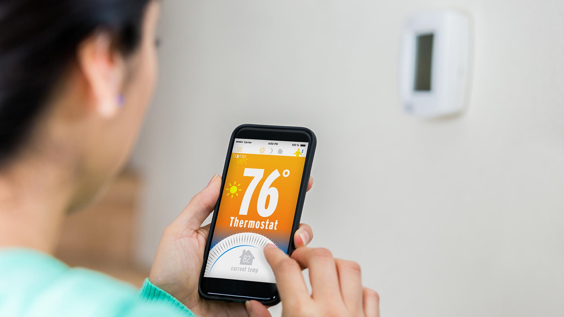 Smart phone controlled thermostat